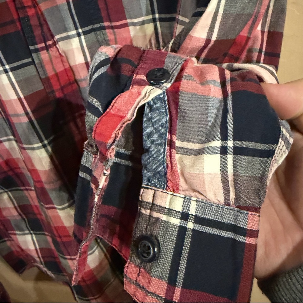 J. Crew RARE Red and Blue Plaid Button Down Shirt! The real DEAL!! ✌️ ❤️ - Picture 4 of 8